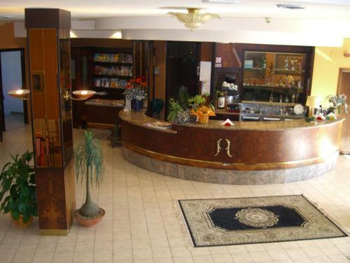 Hotel Ambasciatori Калитри Экстерьер фото
